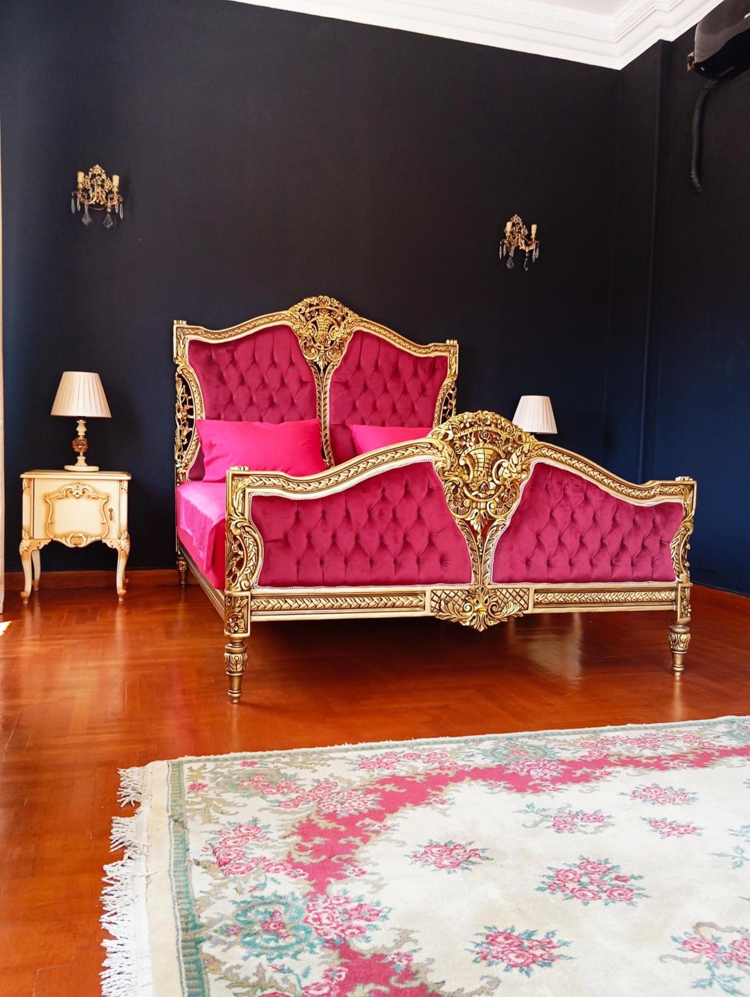 Iris Baroque Apartment Elefsina Exterior photo