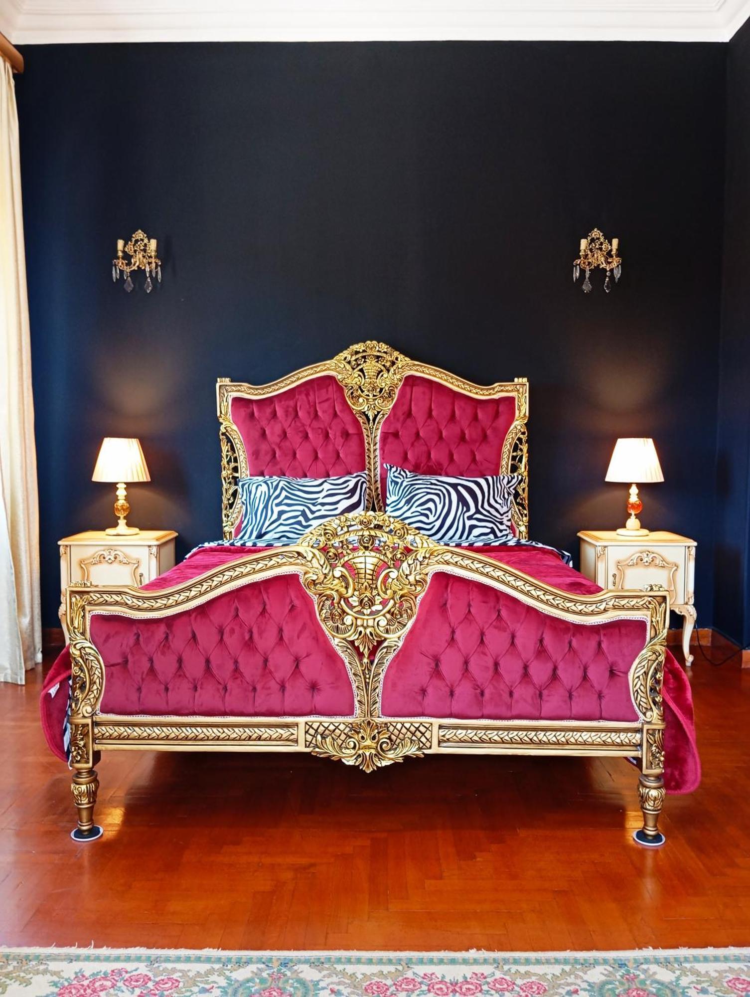 Iris Baroque Apartment Elefsina Exterior photo